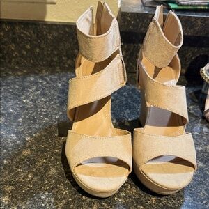 Christian Siriano Beige Wedge Sandals